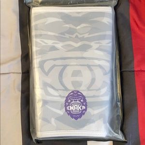 Inaka Gym Knee Sleeves